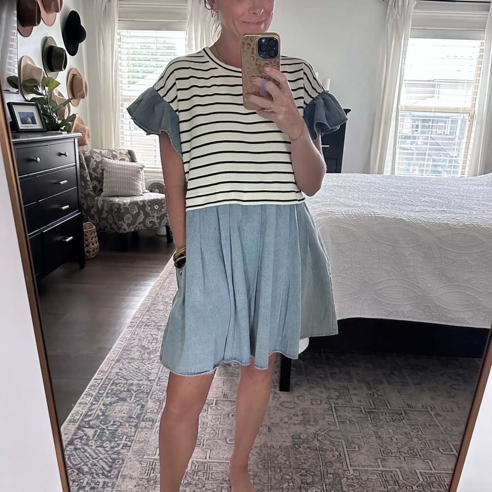 Entro Boutique Flowy Dress